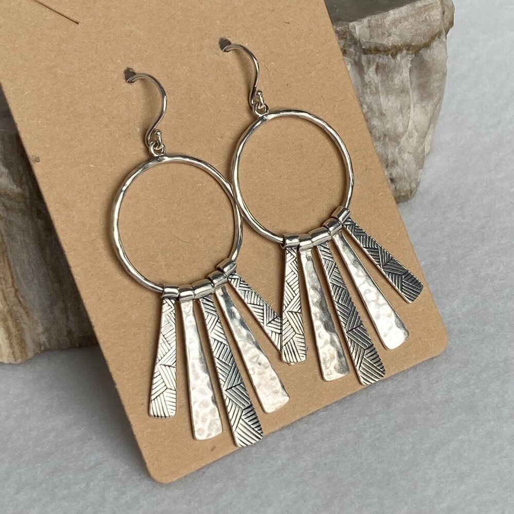 Silpada Sterling Silver 925 "Nod To Mod" Chandelier Hammered Dangle Earrings - Picture 2 of 16